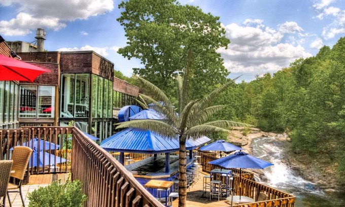 Wilkes-Barre Hotel | The Woodlands Inn