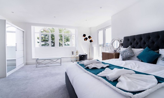 Wimbledon Park Hotel | The Woodman Hotel