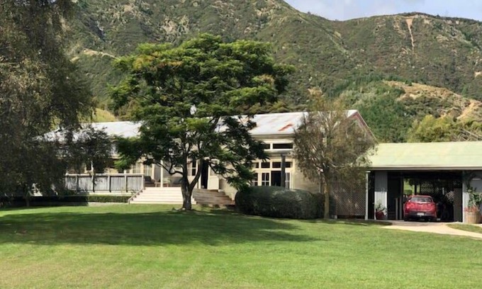 Tata Beach House | The Woolshed Estate at Tata Beach