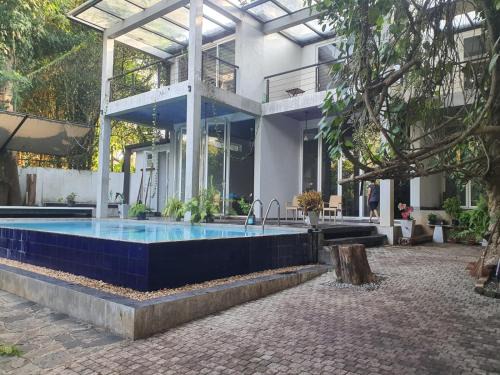 Seeduwa - Katunayake Villa | The Yacht Villa Near Colombo International Airport