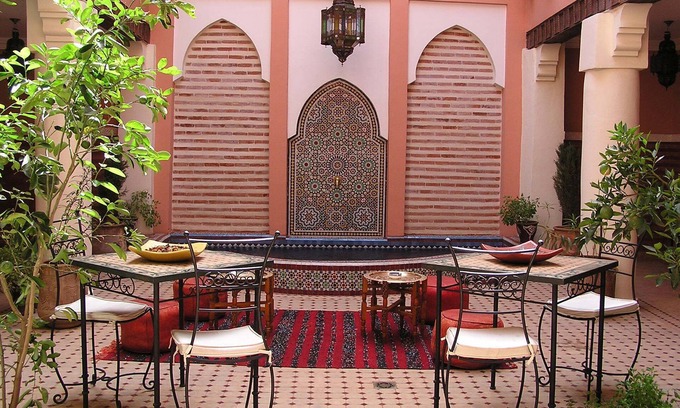 Mellah House | The Yamsara riad is a guest house in the heart of the Medina