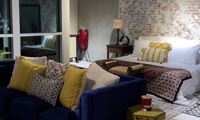Downtown Las Vegas Condo | The Z Spot