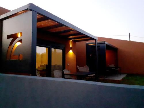 Marathopoli House | The Zen Point detox suites