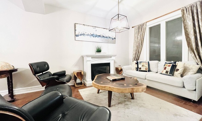 Blake - Jones House | The ZenDen - 3 bedroom Family Home in Beaches