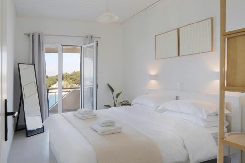 Kassiopi Apartment | Thea Studios
