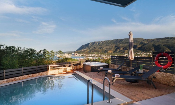 Souda Villa | Thearia 2-bedroom villa in fabulous Chania with private pool and jacuzzi