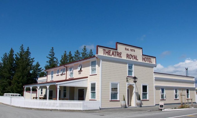 Kumara Hotel | Theatre Royal Hotel