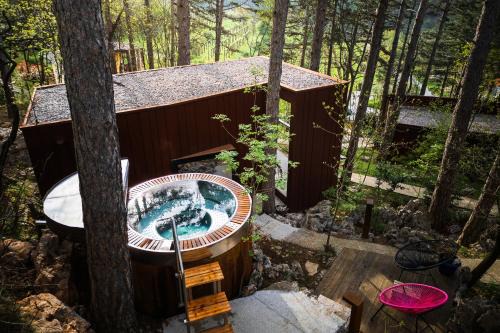 Slap Bed & Breakfast | Theodosius Forest Village - Glamping in Vipava valley