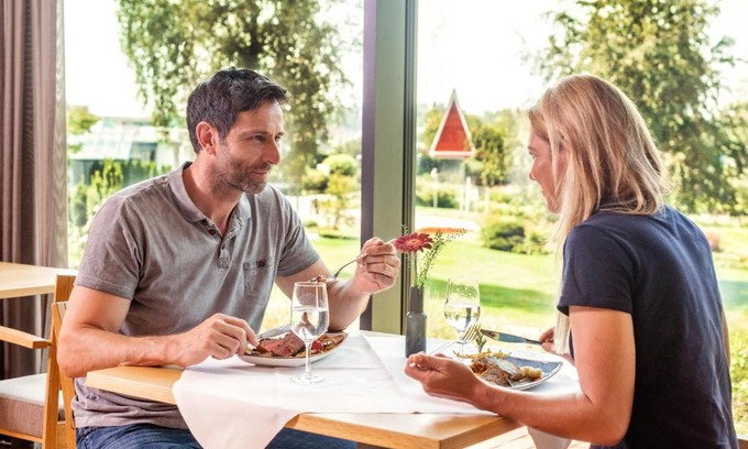 Bad Buchau Hotel | Thermenhotel Gesundheits-Bad Buchau