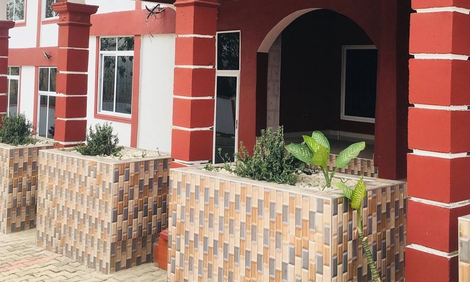 Sunyani Hotel | Thesyl Hotel