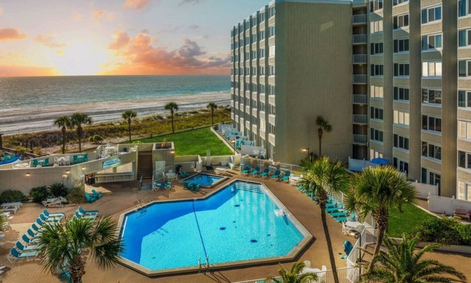Panama City Beach Condo | This 3rd floor studio condominium has been renovated and is perfect! With an incredible partial view of the beach it is hard to beat! Beautifully designed and decorated, this studio condo is clean and ready to go!