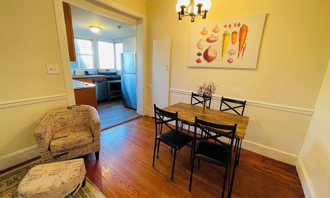 Elkins Park Apartment | This apartment is a 2 bedroom(s), 1 bathrooms, located in Elkins Park, PA.