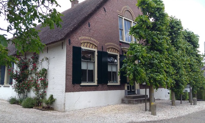 Polsbroek Apartment | This B&B with detached apartment is located in the polders of Het Groene Hart (6 p)