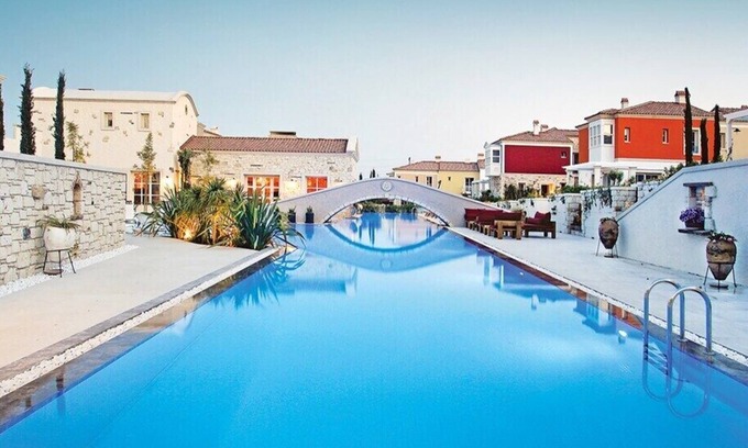 Alacati House | This house is a 4 bedroom(s), 3 bathrooms, located in Çeşme, İzmir.