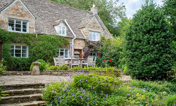 Upper Oddington Cottage | This property has been sympathetically restored to a high standard.