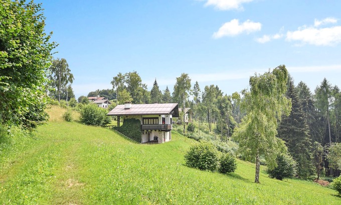 Fonzaso House | This splendid mountain house in Fonzaso, surrounded by woods and meadows, is the ideal solution for