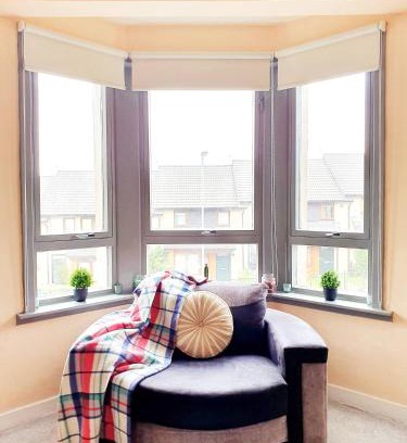 Glasgow Apartment | Three Bed Holiday Home in Glasgow