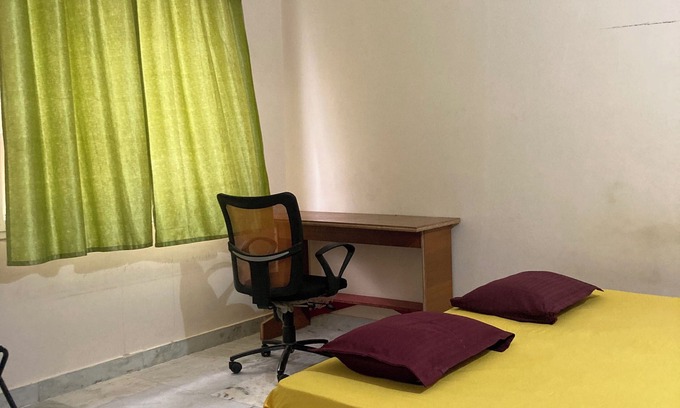 Hyderabad Apartment | Three bed room apartment near KBR park Banjarahills road number 12