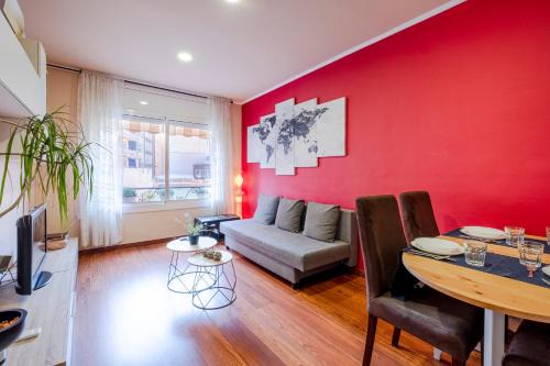 Sants Apartment | Three Bedroom Apartment in Sants