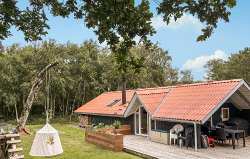Thyholm House | Three-Bedroom Holiday Home In Thyholm