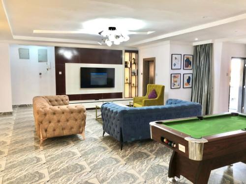 Lekki Phase 1 Apartment | Three Bedroom Homely Apartment