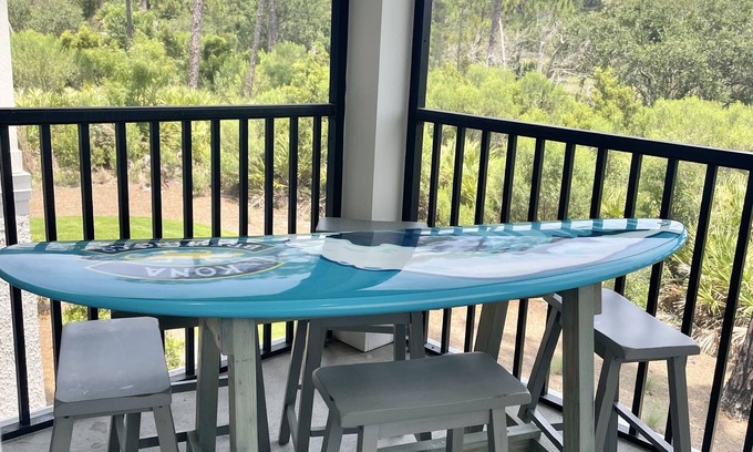 Jekyll Island Condo | Three bedroom, three bathroom condo! Minutes from beaches, waterpark, and shops