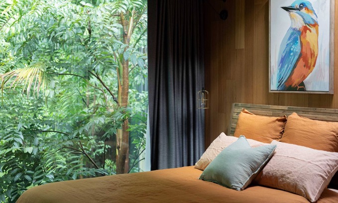 Bangalow Cabin | Three One Bedroom Cabins