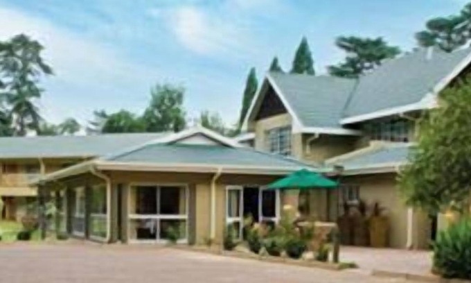 Three Rivers House | Three Rivers Lodge