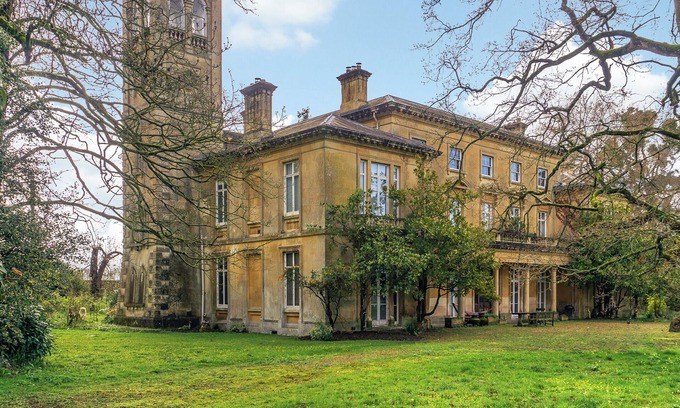 Tibberton Apartment | Tibberton Court Apartment - UK48582