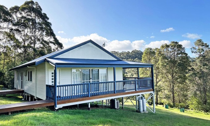 Shadforth House | Ticketyboo: Peaceful with sweeping views