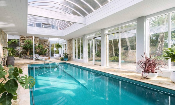 Mount Macedon House | Tieve Tara Summary: E