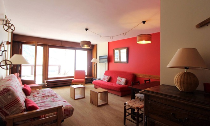 Tignes le Lac Apartment | Tignes: 2R6, terrace, near slopes and shops
