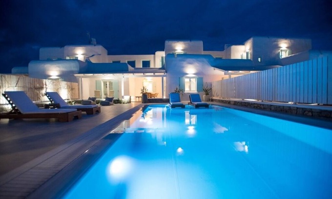 Paraga Villa | TIIFANYS VILLAS - PRIVATE Villa & Private Pool with Sea View