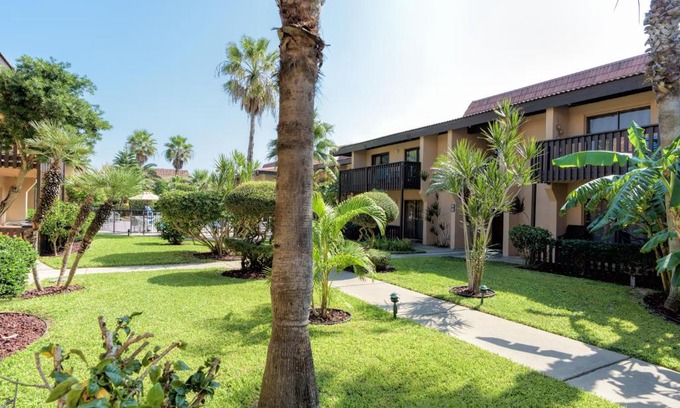 South Padre Island Apartment | Tiki 103