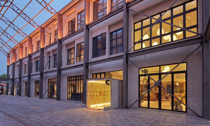 Downtown Shanghai Hotel | Timeless Boutique House