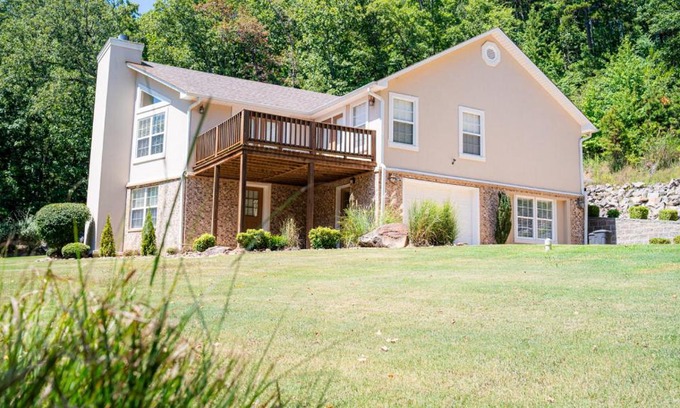 Russellville House | Timothys Timber Haven