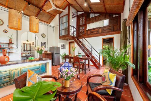 Cam Chau Villa | Tina Garden by M Oasis