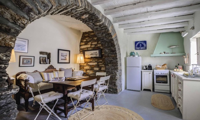 Panormos House | Tinos experience: the house