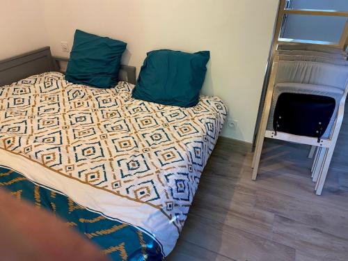 Cohiniac House | Tiny breyz