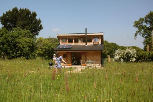 Newport House | Tiny Home cabin Eilidh