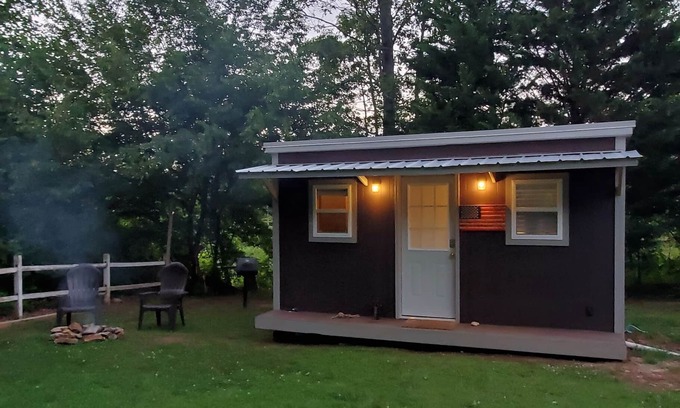 Connellys Springs Apartment | Tiny House In The Country