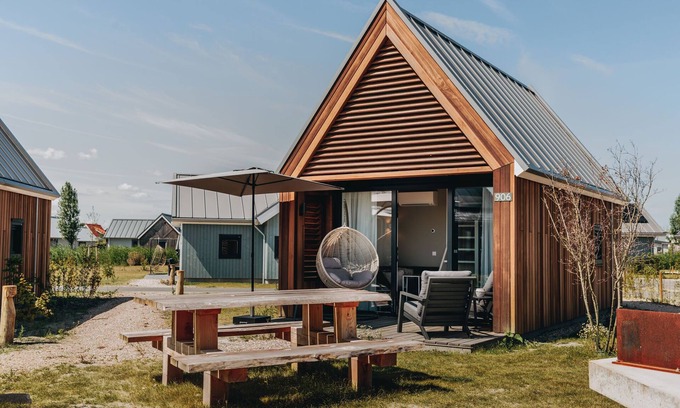 Nieuwvliet House | Tiny House in Zeeland near Nieuwvliet Beach