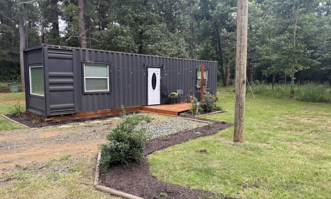 Nacogdoches Apartment | Tiny House Oasis: Nature Escape