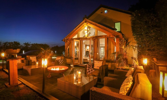 Meir House | Tipperary Cottage | Stunning Countryside Retreat