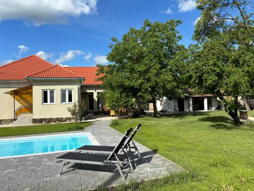 Poroszlo House | Tisza Love