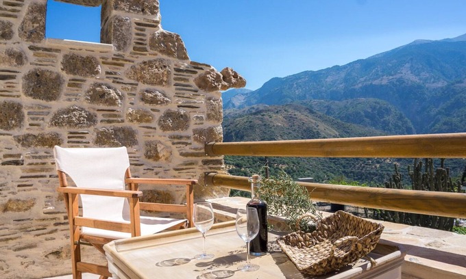 Moni House | To Spiti Mas 4 in Moni