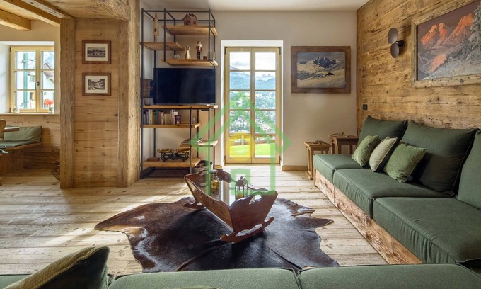 Cortina d'Ampezzo Apartment | Tofane Refuge - Direct Booking Dolomites Skyline