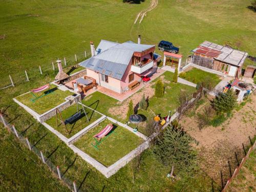 Borino House | Tolem