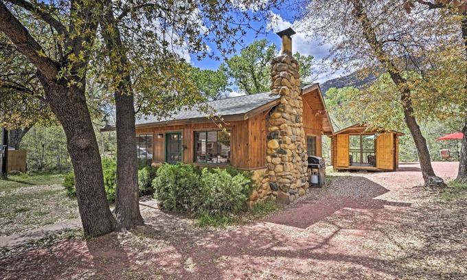 Payson Cabin | Tonto Nat'l Forest Riverside Cabin!