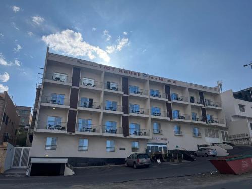 Taif Apartment | Toot House El Wsam
